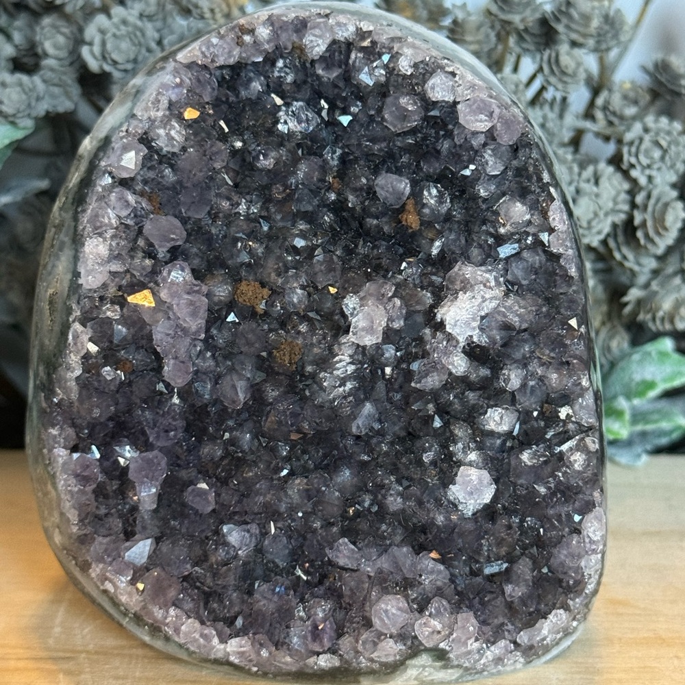 Amethyst Cut Base